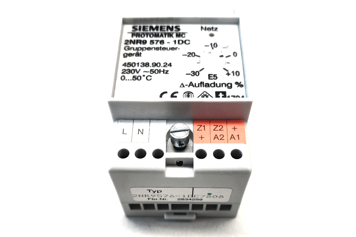 Siemens PROTOMATIK MC 2NR9 576-1 / Dimplex GR 90 Gruppensteuergerät für Speicherheizgeräte